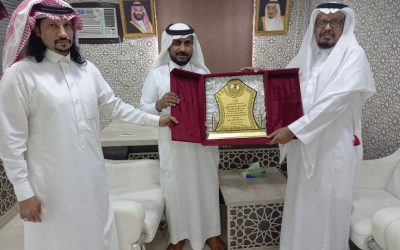 زيارة الشيخ صلاح عبدالله الفقيه للجمعية الخيرية بمركز جذم